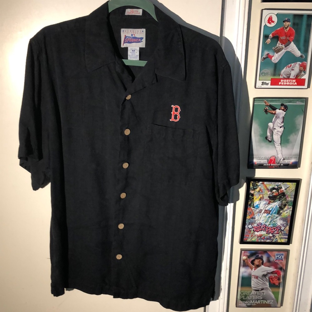 Boston Red Sox MLB Reyn Spooner Black Hawaiian Silk Dress Shirt Men’s Retro Logo